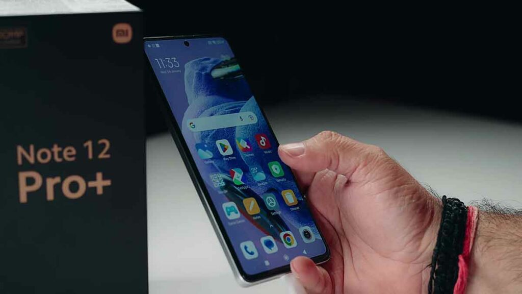 Redmi Note 12 Pro Plus 5G Display From the Left Side