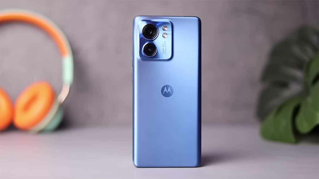 Motorola Edge 40 5G Coronet Blue color back design